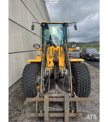 Volvo L30GS Hjullaster m/ skuffe, pallegaffel og skjær - L30GS Hjullaster m/ skuffe, pallegaffel og skjær - 2020 2 Wheel L...