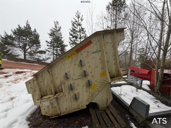 Metso DF 2016 S Vibrating Screen – 3 Decks DF 2016 S Vibrating Screen – 3 Decks 2008 2 image 23