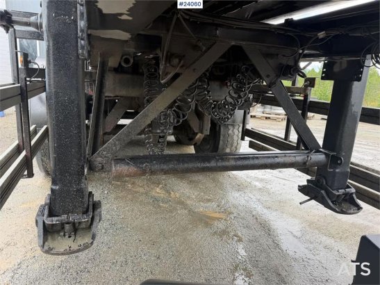 Carnehl tip semi with new chapel Carnehl tip semi with new chapel 2018 2 image 23