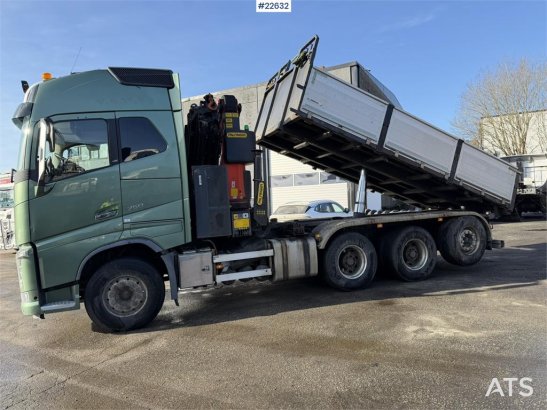 Volvo FH16 8x4 Tridem Crane Truck with 2014 26 t/m Palfi 590 2015 2 Crane trucks image 23