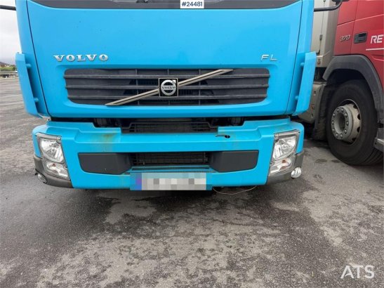 Volvo FM 380 box truck with full side opening, tail lift FM 380 box truck with full side opening, tail lift 2008 2 image 23
