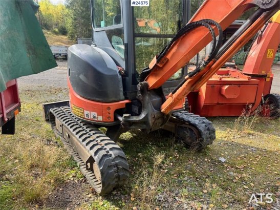Hitachi ZX35U-2 Mini Excavator with 3 Buckets – 1,870 Hour ZX35U-2 Mini Excavator with 3 Buckets – 1,870 Hour 2008 2 image 8