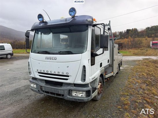 Iveco 100E21 flatbed truck with rear-mounted crane. Repa 100E21 flatbed truck with rear-mounted crane. Repa 2005 2 image 8