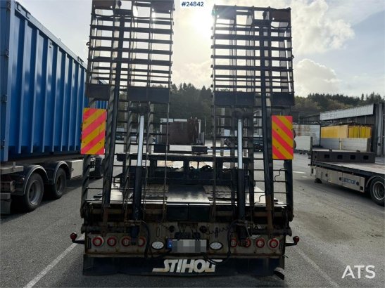 Carnehl 4-axle machinery trailer with 6-metre extension Carnehl 4-axle machinery trailer with 6-metre extension 2017 2 Low...