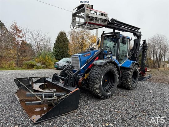 Huddig 1260B Tractor – 3 buckets, grapple, pallet forks, Huddig 1260B Tractor – 3 buckets, grapple, pallet forks, 2010 2 i...