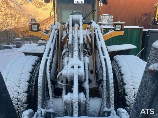 Volvo L90E wheel loader. Recently certified L90E wheel loader. Recently certified 2004 2 Wheel Loaders image 9