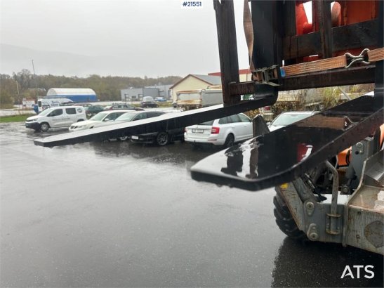 JLG 4017 telehandler w/ two pallet forks and bucket. C 4017 telehandler w/ two pallet forks and bucket. C 2007 2 Wheel Loa...