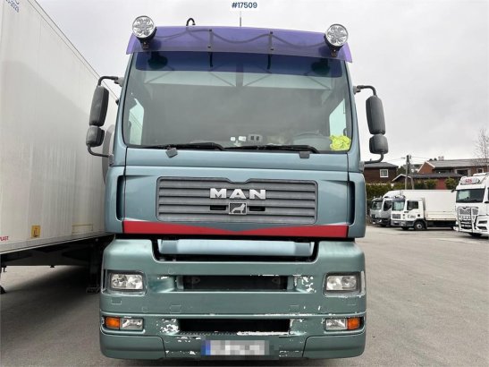 MAN TGA 25.480 6x2 Truck. TGA 25.480 6x2 Truck. 2006 2 Tractor Units image 9