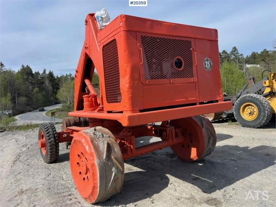 Brøyt X2 excavator w/bucket (Nostalgia!) Broyt X2 excavator w/bucket (Nostalgia!) 1963 2 Crawler Excavators image 9