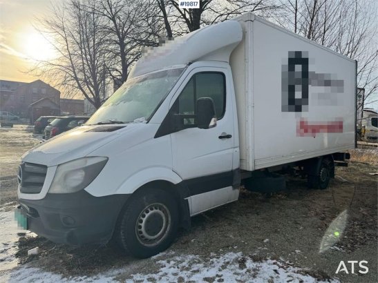 Mercedes-Benz Sprinter box van w/ lifting limb WATCH VIDEO Sprinter box van w/ lifting limb WATCH VIDEO 2016 2 Small Vans ...