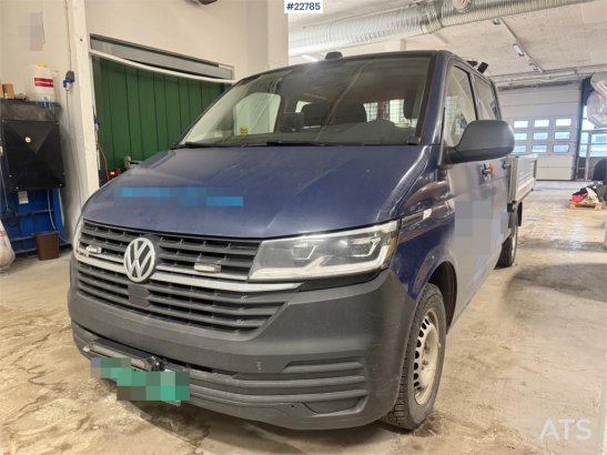 Volkswagen 4x4 Transporter w/ crane – 2 sets of tires Volkswagen 4x4 Transporter w/ crane – 2 sets of tires 2020 2 Small V...