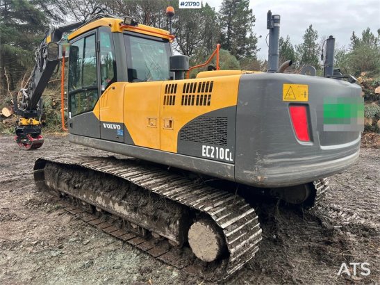 Volvo ec210cl excavator w/ rototilt, sanding bucket and ec210cl excavator w/ rototilt, sanding bucket and 2010 2 Crawler E...