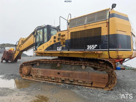 CAT 365C excavator with tooth bucket 365C excavator with tooth bucket 2006 2 Crawler Excavators image 21