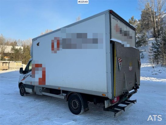 Mercedes-Benz Sprinter 4x2 Box Truck with lift and side door Sprinter 4x2 Box Truck with lift and side door 2019 2 image 69