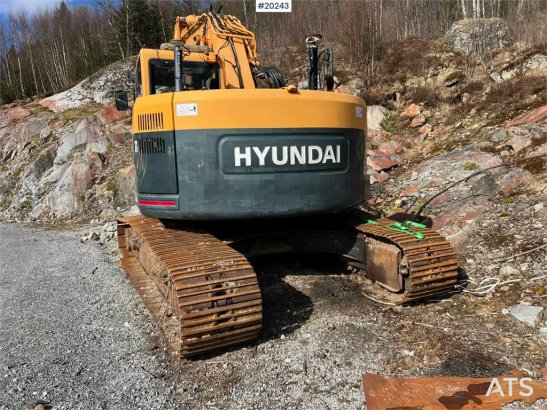 Hyundai Robex 235 LCR-9 w/ Excavator bucket and gps Robex 235 LCR-9 w/ Excavator bucket and gps 2012 2 Crawler Excavators ...