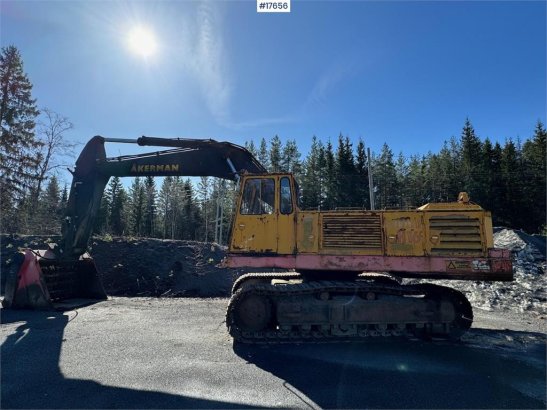 Åkerman H16c crawler excavator w/ Alu sieve bucket and too H16c crawler excavator w/ Alu sieve bucket and too 1978 2 Crawl...