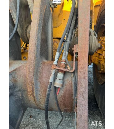 Volvo L110F wheel loader with bucket L110F wheel loader with bucket 2010 2 Wheel Loaders image 39