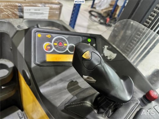 Atlet Tergo Electric Forklift Atlet Tergo Electric Forklift 2013 2 Forklift image 39