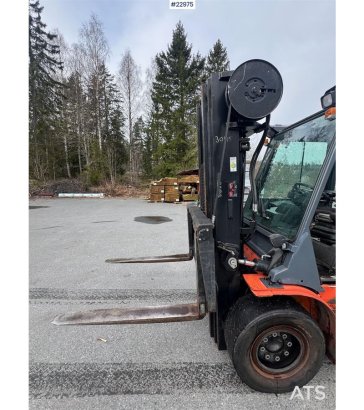 Toyota 42-7FD45 forklift – 9355 hours – 5.5 meter lifting 42-7FD45 forklift – 9355 hours – 5.5 meter lifting 2008 2 Forkli...
