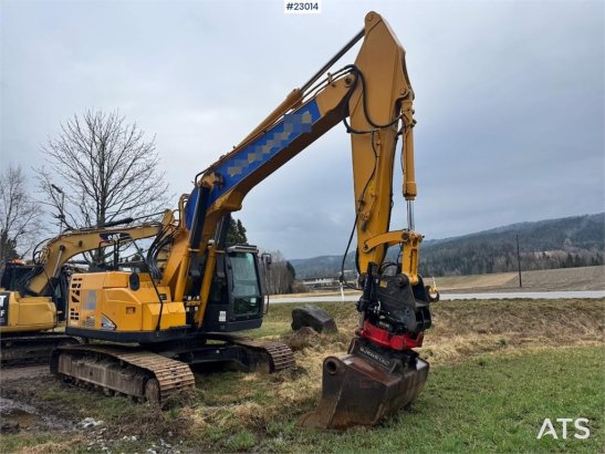 Kato HD823 Kato HD823 2019 2 Crawler Excavators image 24
