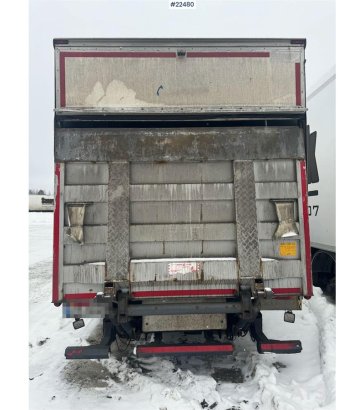 Iveco Eurocargo 4x2 box truck with refrigeration unit an Eurocargo 4x2 box truck with refrigeration unit an 2012 2 image 144