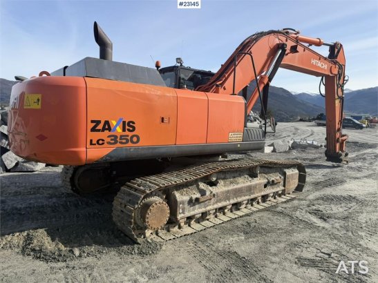Hitachi ZX350LC-5B excavator with a tooth bucket ZX350LC-5B excavator with a tooth bucket 2013 2 Crawler Excavators image 9