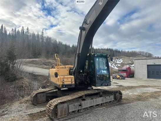 Volvo EC240CL crawler excavator w/ two buckets and power EC240CL crawler excavator w/ two buckets and power 2008 2 Crawler...