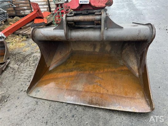 Volvo ECR235EL crawler excavator w/ sanding tray, rototi ECR235EL crawler excavator w/ sanding tray, rototi 2017 2 Crawler...