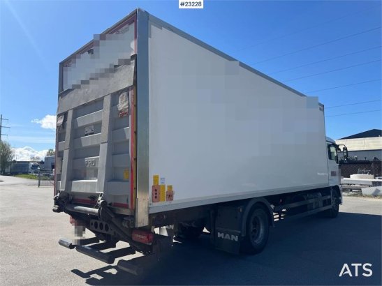 MAN TGM 18.290 4x2 Box Truck – 18 pallets – full side TGM 18.290 4x2 Box Truck – 18 pallets – full side 2020 2 image 9