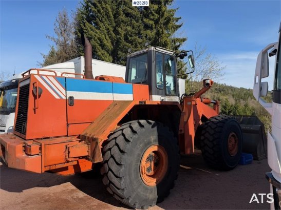 Fiat-Hitachi wheel loader with bucket Fiat-Hitachi wheel loader with bucket 1996 2 Wheel Loaders image 24