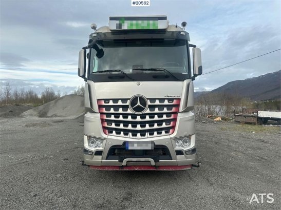 Mercedes-Benz Arocs 2658 6x2 Tipper truck. Arocs 2658 6x2 Tipper truck. 2016 2 Tipper trucks image 144