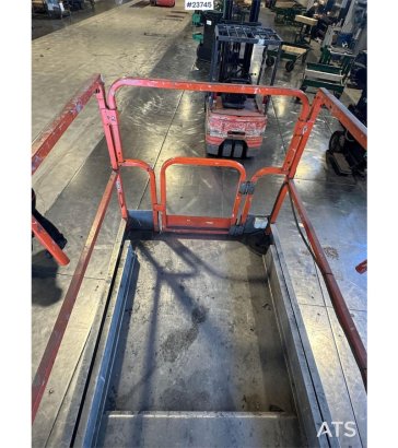 JLG 2646ES Scissor Lift 2646ES Scissor Lift 2007 2 Scissor Lifts image 9