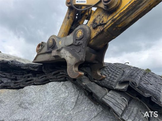 Komatsu PC490LC-11 excavator w/ 2 buckets PC490LC-11 excavator w/ 2 buckets 2019 2 Crawler Excavators image 9