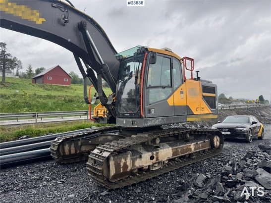 Volvo EC250EL Excavator with Drill Rig, GPS, Rototilt an EC250EL Excavator with Drill Rig, GPS, Rototilt an 2018 2 Crawler...