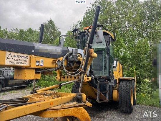CAT 140M 483 2007 2 Motor graders image 24