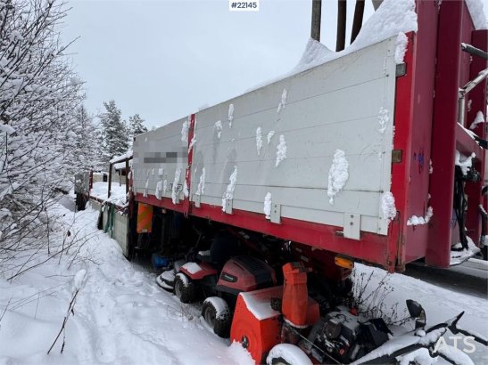 Tyllis jumbo semi-trailer with HMF crane Tyllis jumbo semi-trailer with HMF crane 2010 2 image 9