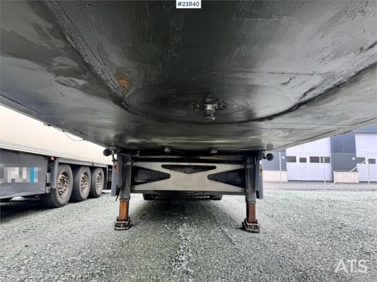 Schmitz Cargobull box semi-trailer with refrigeration unit and load Schmitz Cargobull box semi-trailer with refrigeration ...