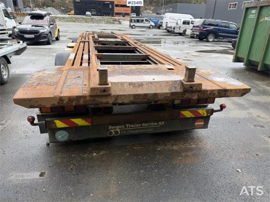 Kaupe 3 akslet hook trailer with tipper for sale as a re Kaupe 3 akslet hook trailer with tipper for sale as a re 2011 2 i...