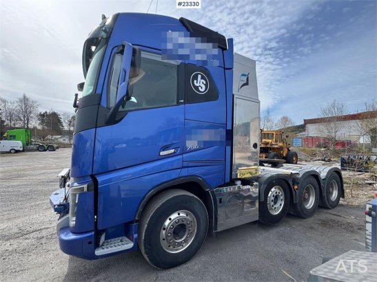 Volvo FH16 750 8x4 tractor unit with hydraulics 590 2016 2 Tractor Units image 9