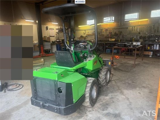 Avant M528+ Mini loader M528+ Mini loader 2007 2 image 9