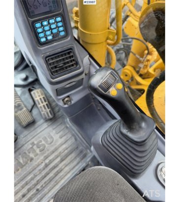 Komatsu PW130 Wheeled Excavator with Engcon Tiltrotator an 915 2006 2 Wheeled Excavators image 24
