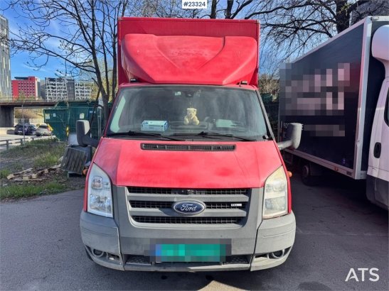 Ford Transit 8-pallet box truck – repair object Transit 8-pallet box truck – repair object 2007 2 Small Vans image 9