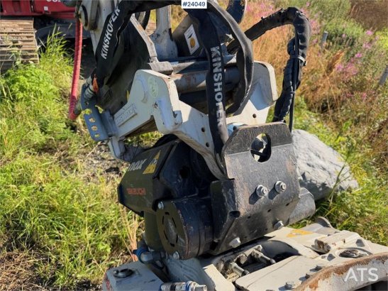 Takeuchi TB280FR excavator w/ rototilt and two buckets TB280FR excavator w/ rototilt and two buckets 2024 2 Crawler Excava...