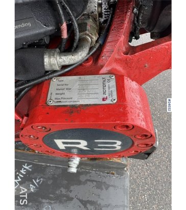 Takeuchi TB280FR excavator with grading bucket and rototilt TB280FR excavator with grading bucket and rototilt 2023 2 Craw...