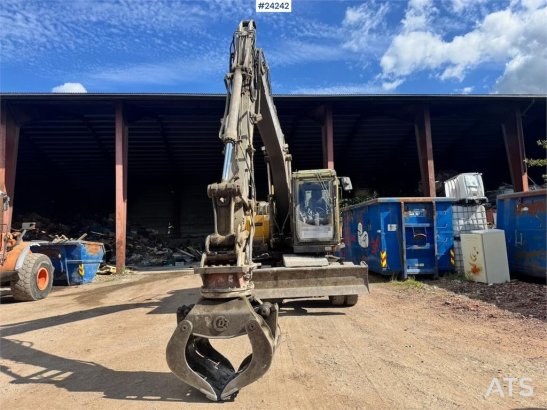 Volvo EW160E Wheeled Excavator w/ Elevating Cab and Grap EW160E Wheeled Excavator w/ Elevating Cab and Grap 2015 2 Wheeled...