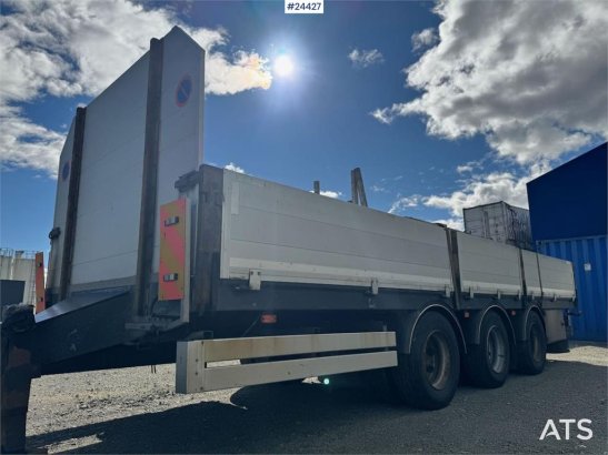 Nova 3 Flatbed Trailer – Approved Until 09.2027 NOVA 3 Flatbed Trailer – Approved Until 09.2027 2015 2 Flatbed open traile...
