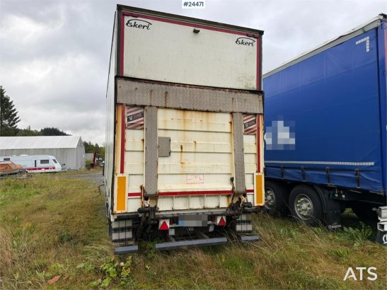 Ekeri Box Trailer with Full Side Opening and 2-Ton Tail Ekeri Box Trailer with Full Side Opening and 2-Ton Tail 2011 2 ima...