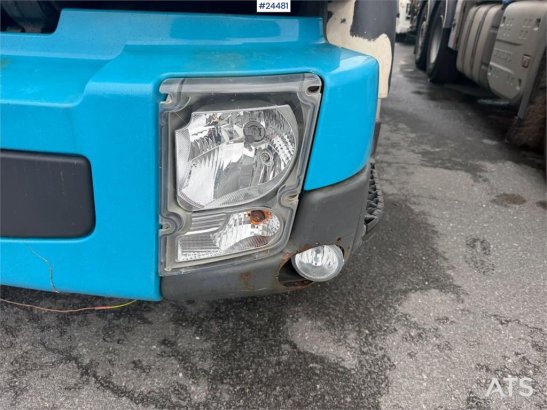 Volvo FM 380 box truck with full side opening, tail lift FM 380 box truck with full side opening, tail lift 2008 2 image 9