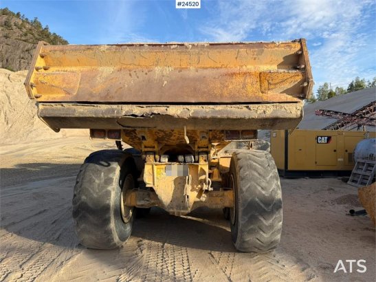 Volvo A25D 6x6 articulated hauler with white registratio A25D 6x6 articulated hauler with white registratio 2002 2 Dump Tr...