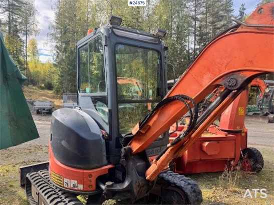 Hitachi ZX35U-2 Mini Excavator with 3 Buckets – 1,870 Hour ZX35U-2 Mini Excavator with 3 Buckets – 1,870 Hour 2008 2 image 24